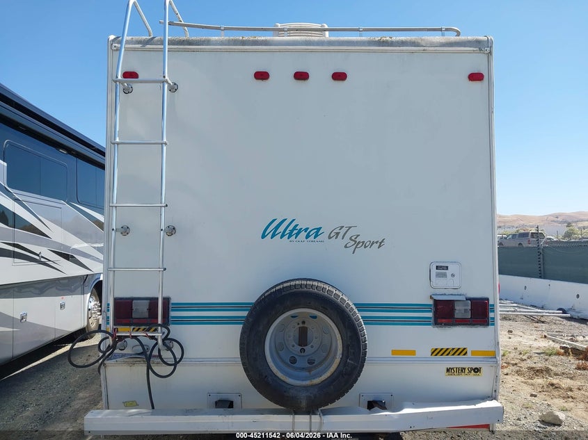 2002 Ford E-350 Cutaway VIN: 1FDWE35S32HB42513 Lot: 45211542