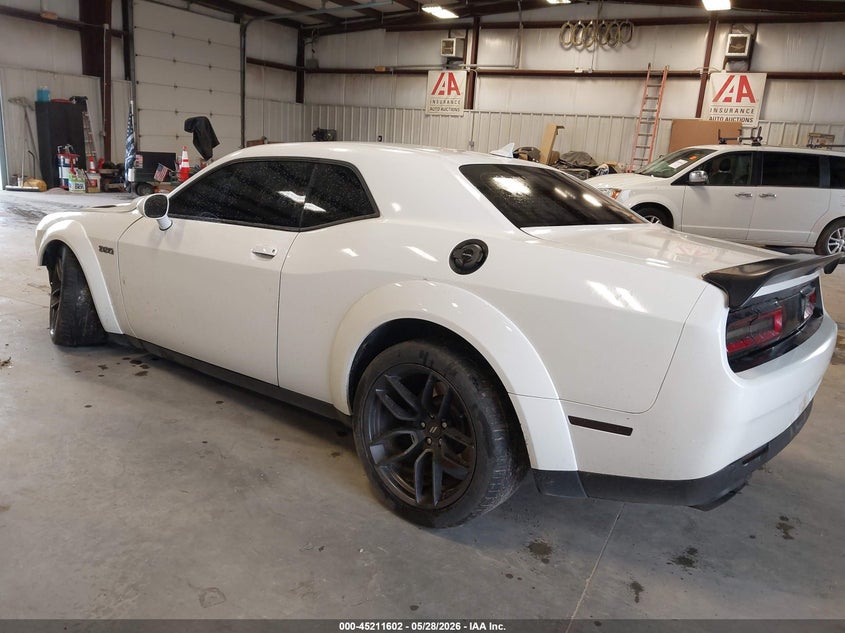 Vin: 2c3cdzfj0nh117283, lot: 45709342, dodge challenger r/t scat pack widebody 20223