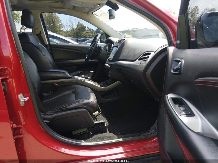 2015 Dodge Journey R/T VIN: 3C4PDCEG5FT553927 Lot: 45211618