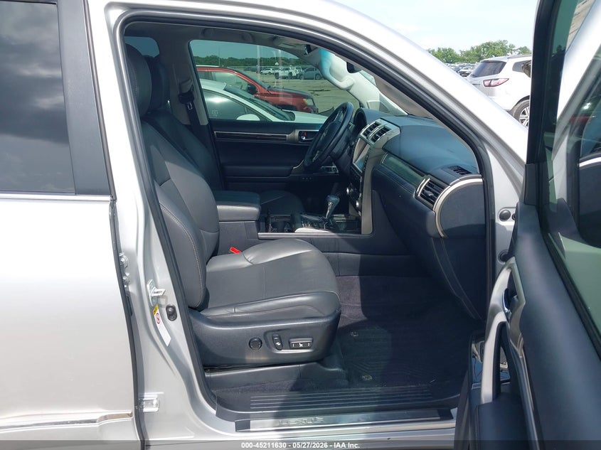 2015 LEXUS GX 460 auction photo 5