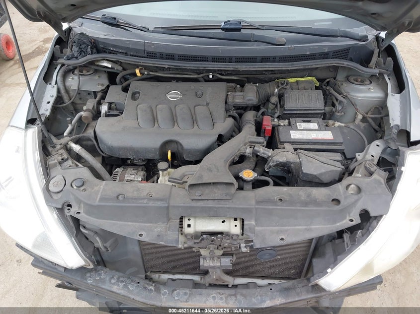 2011 Nissan Versa 1.8 1.8S silver Lot 111045211644 Vin 3N1BC1CP5BL484805