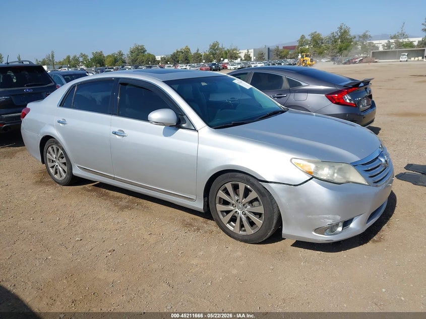 2011 TOYOTA AVALON LIMITED