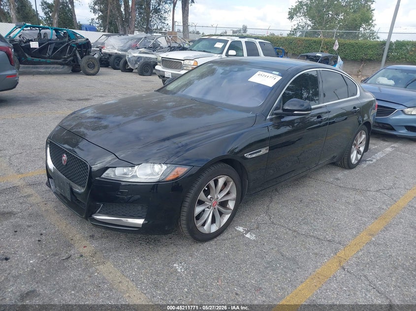 Vin: sajbj4fx1kcy79223, lot: 45709512, jaguar xf 25t premium 20192
