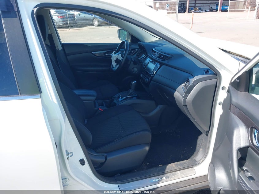 VIN 5N1AT2MT5JC787230 2018 NISSAN ROGUE SV