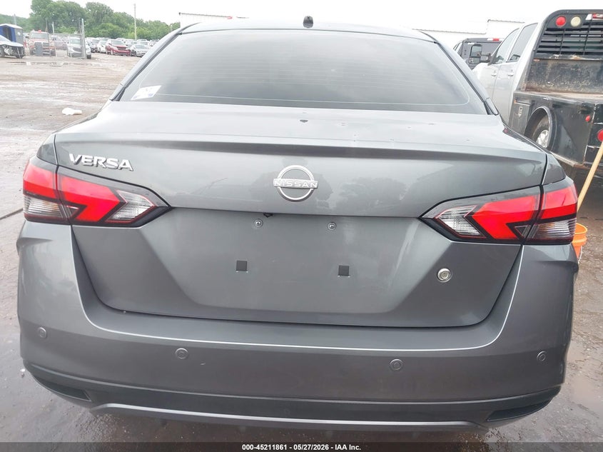 AtlanticExpress - Nissan Versa