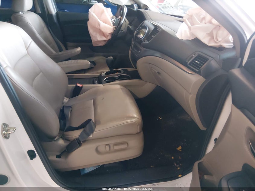 HONDA PILOT 2020 VIN 5FNYF6H56LB010221