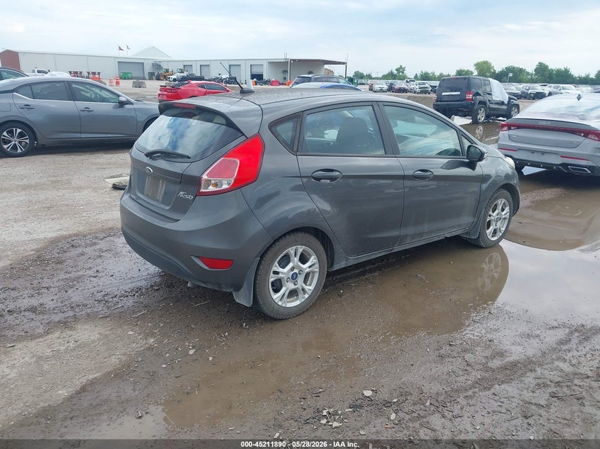 Vin: 3fadp4ej8fm190387, lot: 45709631, ford fiesta se 20154