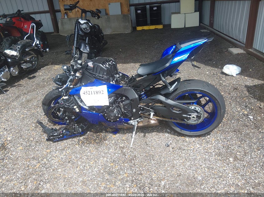 2026 Yamaha Yzf1000 VIN: JYARNA7E2TA001175 Lot: 45211892