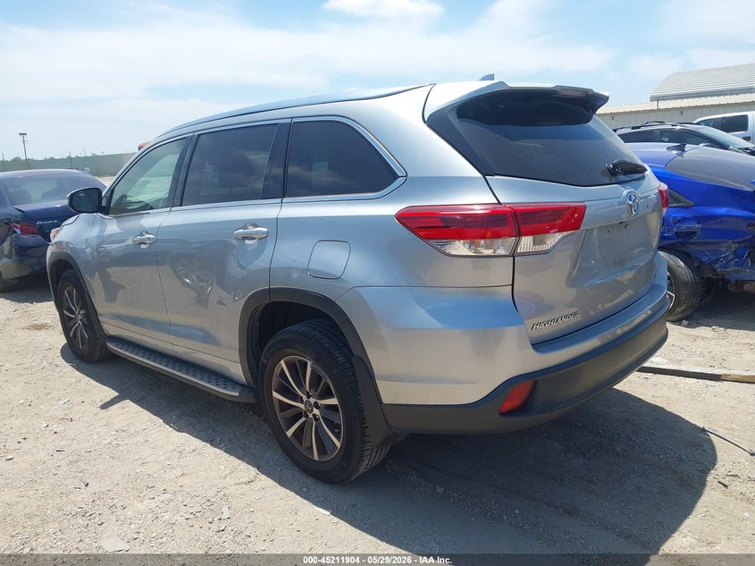 Vin: 5tdkzrfh2hs207143, lot: 45709645, toyota highlander xle 20173