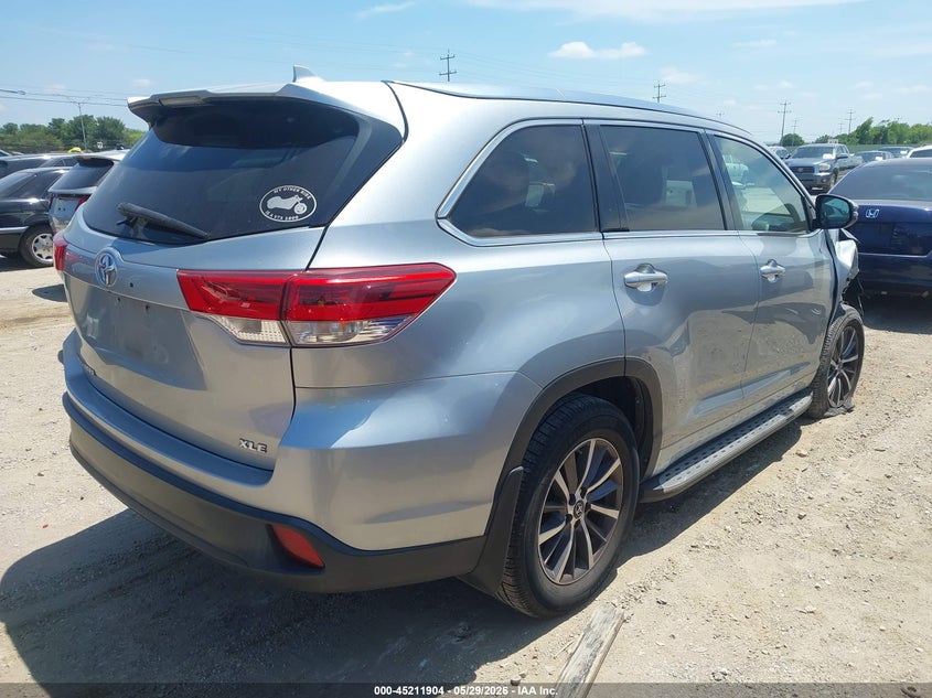 Vin: 5tdkzrfh2hs207143, lot: 45709645, toyota highlander xle 20174