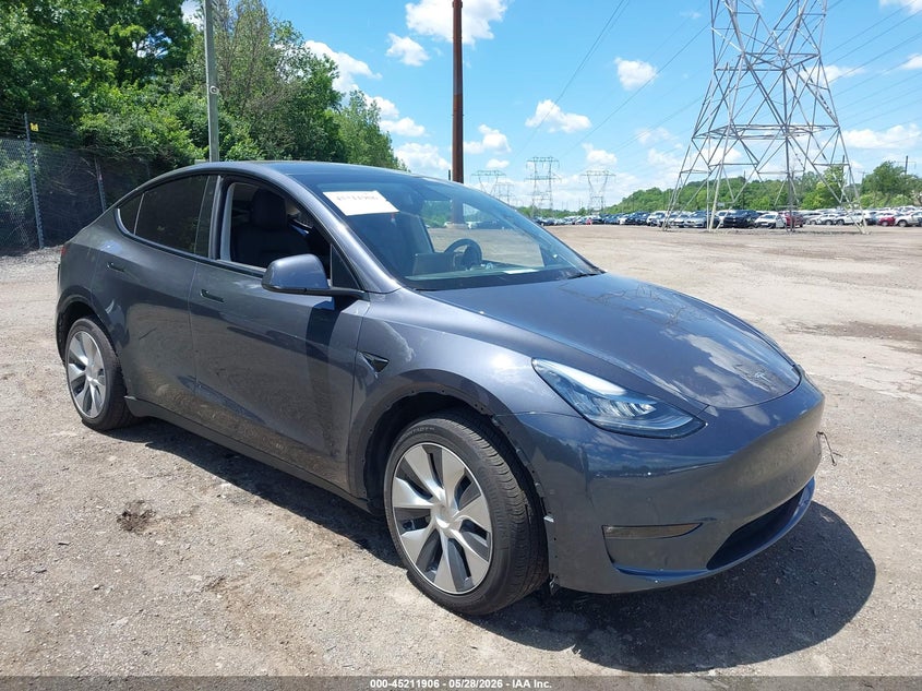 Vin: 7saygdee6nf324155, lot: 45709647, tesla model y long range dual motor all-wheel drive 2022 img_1
