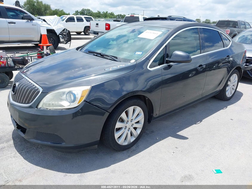 2015 BUICK VERANO auction photo 2