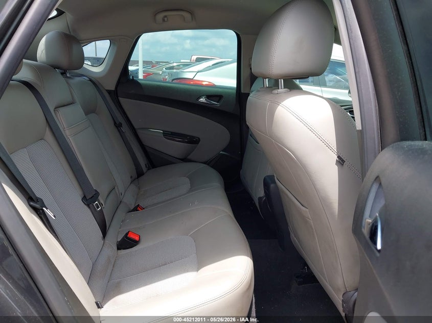2015 BUICK VERANO auction photo 8