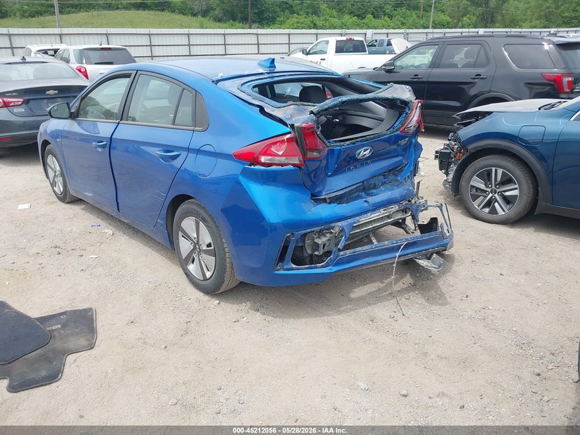 Vin: kmhc65lc3ju072833, lot: 45709797, hyundai ioniq hybrid blue 20183