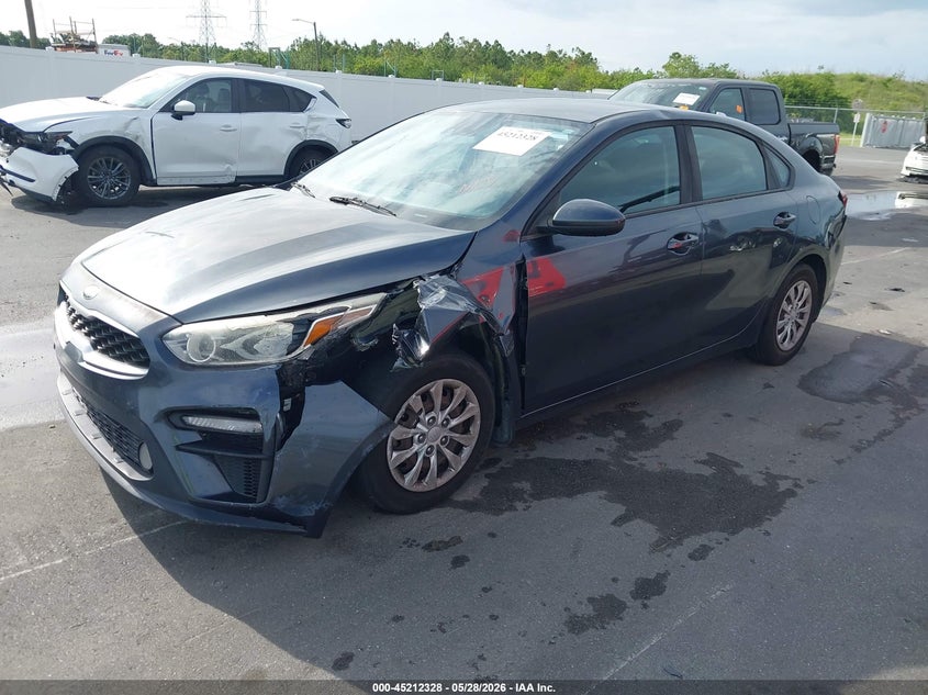 3KPF24AD5LE175157 2020 Kia Forte Fe photo 1