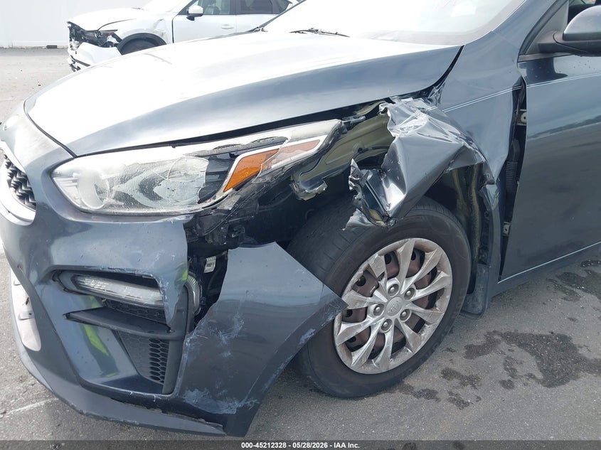 VIN 3KPF24AD5LE175157 2020 KIA FORTE FE
