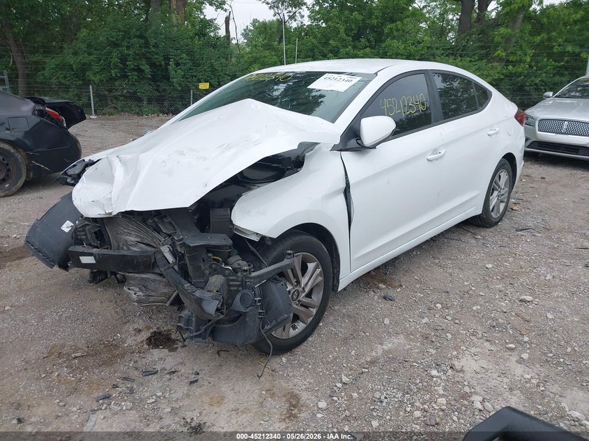 2020 HYUNDAI ELANTRA auction photo 2