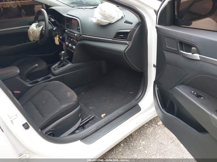2020 HYUNDAI ELANTRA auction photo 5