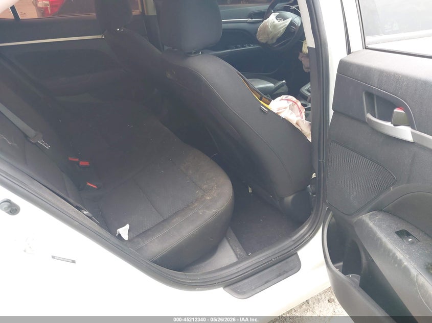 2020 HYUNDAI ELANTRA auction photo 8