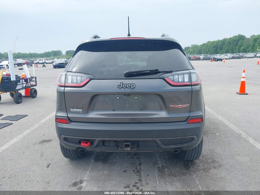 AtlanticExpress - Jeep Cherokee