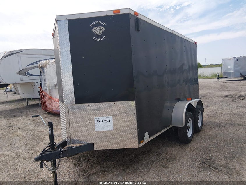 2014 DIAMOND ENCLOSED TRAILER auction photo 4