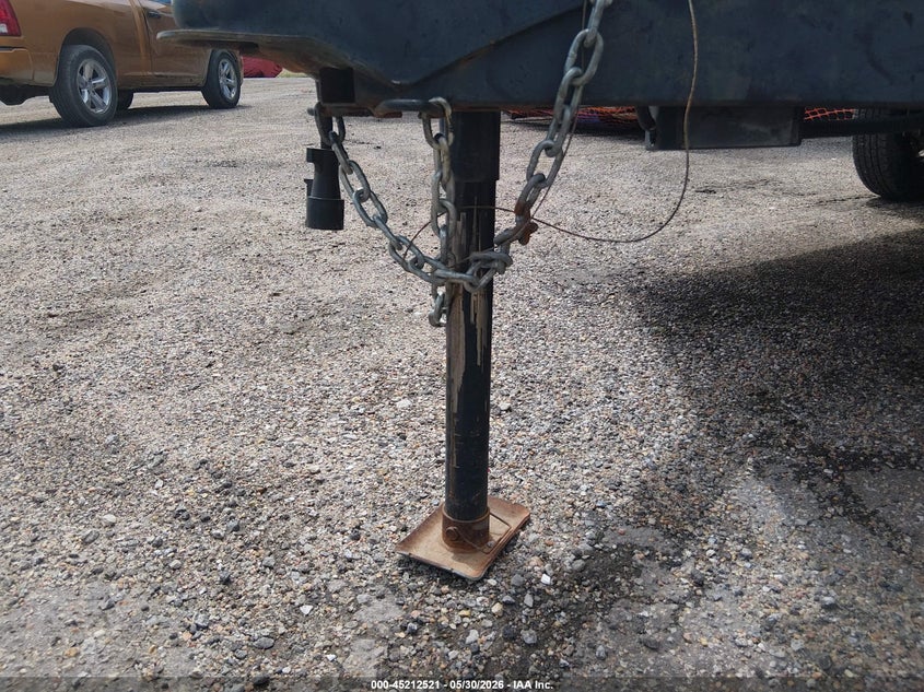 2014 DIAMOND ENCLOSED TRAILER auction photo 7