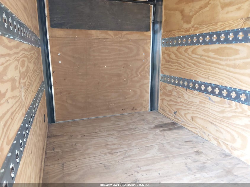 2014 DIAMOND ENCLOSED TRAILER auction photo 8