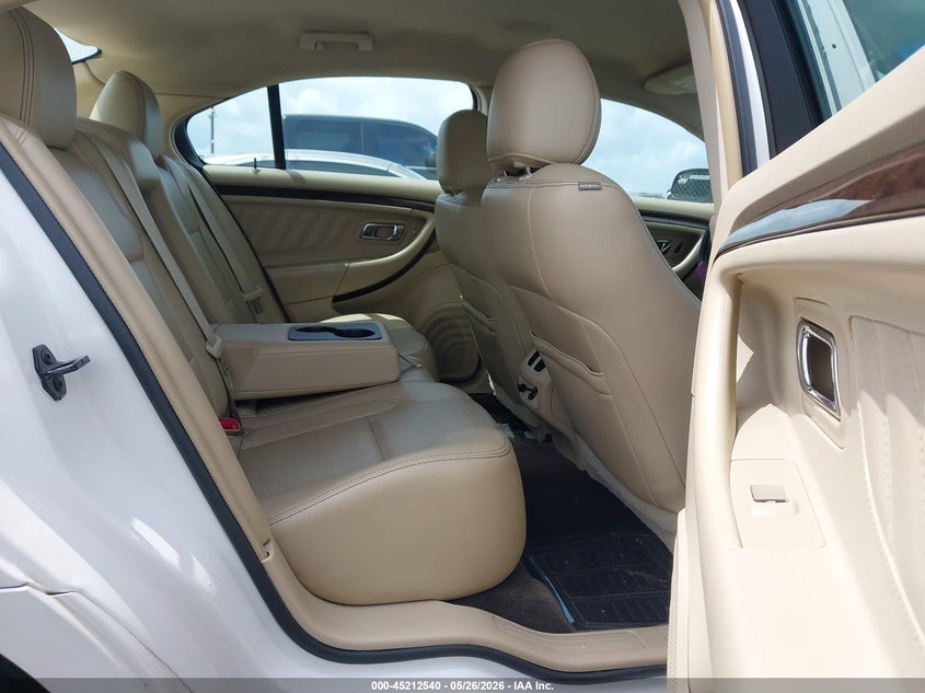 2014 FORD TAURUS auction photo 8