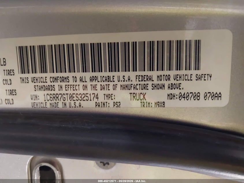 2014 RAM 1500 TRUCK 5.7L V-8 VVT, 395HP