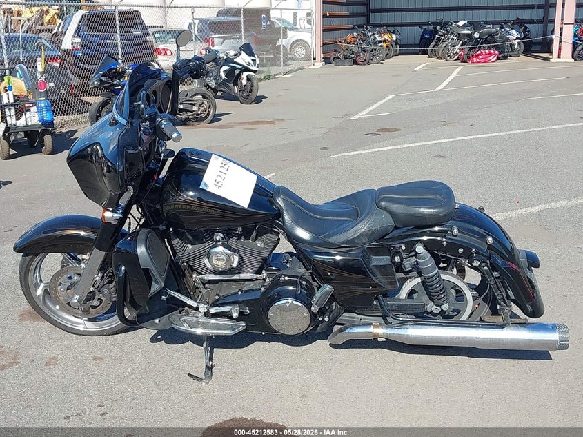 2015 Harley-Davidson Flhxse Cvo Street Glide VIN: 1HD1PXN16FB956184 Lot: 45212583