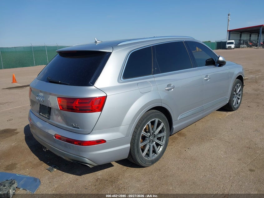 2017 AUDI Q7 auction photo 4
