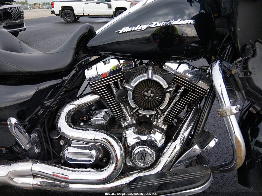 2016 Harley-Davidson Fltrx Road Glide VIN: 1HD1KHM11GB643857 Lot: 45212603