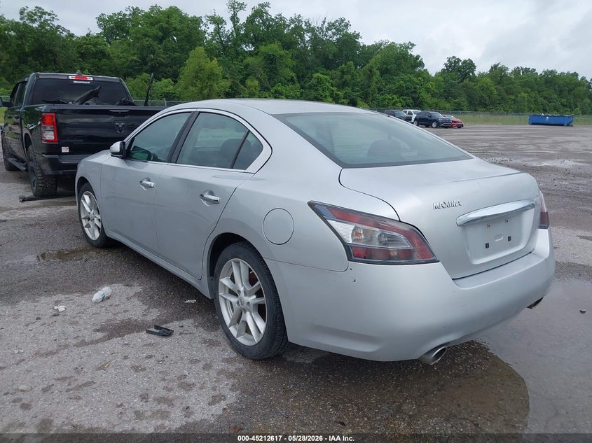 Vin: 1n4aa5ap8cc860523, lot: 45710358, nissan maxima 3.5 s 20123