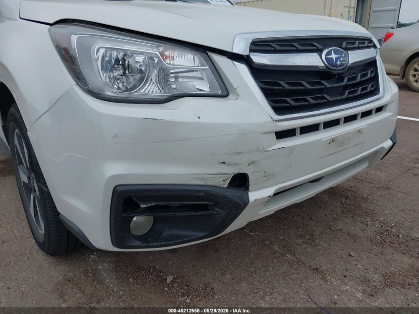2017 Subaru Forester 2.5I Premium VIN: JF2SJAECXHH403643 Lot: 45212656