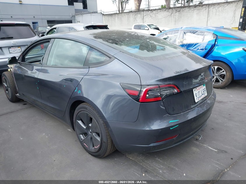 Vin: 5yj3e1ea4mf873067, lot: 45710401, tesla model 3 standard range plus rear-wheel drive 20213