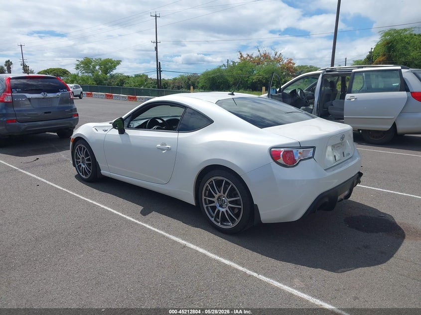 Vin: jf1znaa17d2732938, lot: 45710546, scion fr-s 10 series 20133