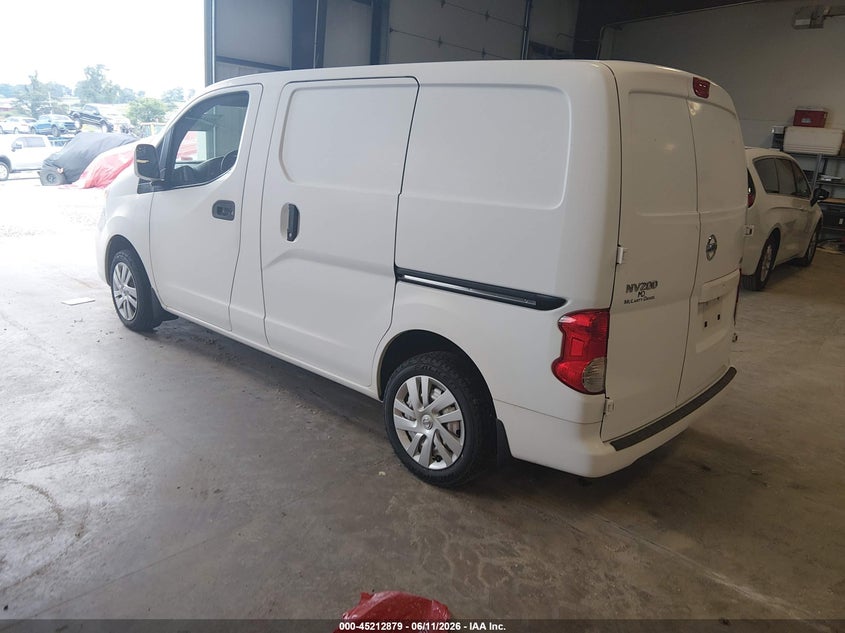 2017 NISSAN NV200 auction photo 3