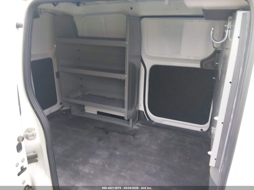 2017 NISSAN NV200 auction photo 8