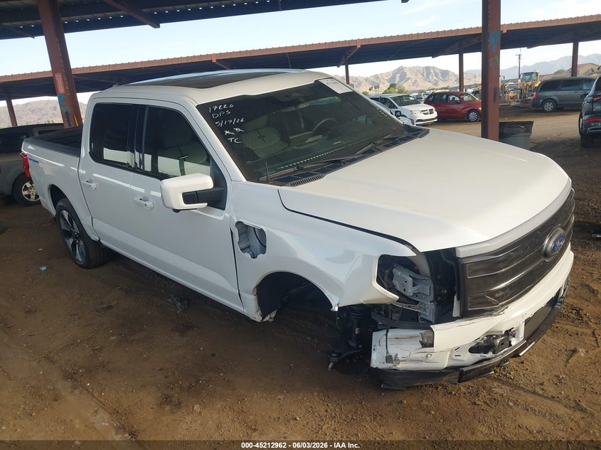 Vin: 1ft6w1ev7pwg26039, lot: 45710703, ford f-150 lightning platinum 2023 img_1