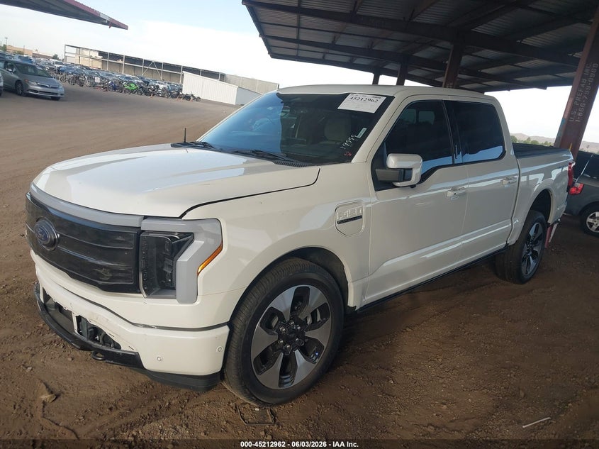 Vin: 1ft6w1ev7pwg26039, lot: 45710703, ford f-150 lightning platinum 20232