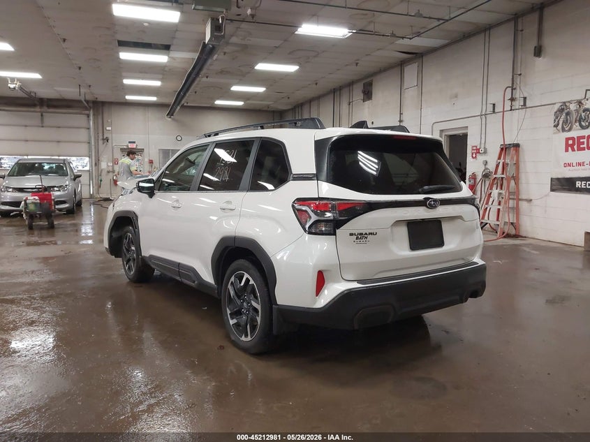 2025 SUBARU FORESTER — zdjęcie 3
