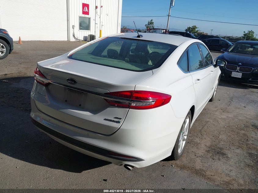 VIN 3FA6P0LU3JR168095 2018 FORD FUSION HYBRID SE