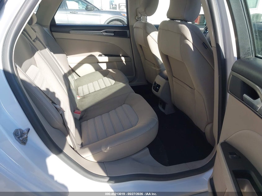 VIN 3FA6P0LU3JR168095 2018 FORD FUSION HYBRID SE