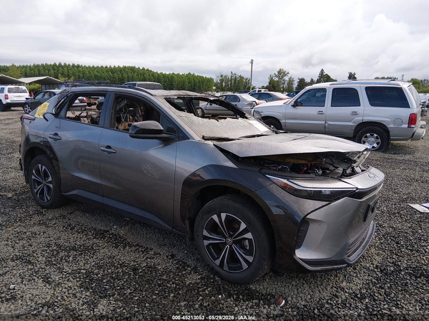 2024 TOYOTA BZ4X auction photo 1