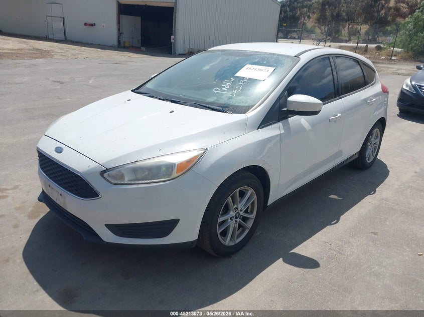 Vin: 1fadp3k21jl230617, lot: 45710814, ford focus se 20182