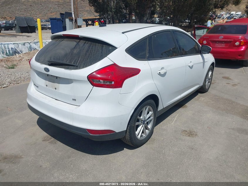 Vin: 1fadp3k21jl230617, lot: 45710814, ford focus se 20184