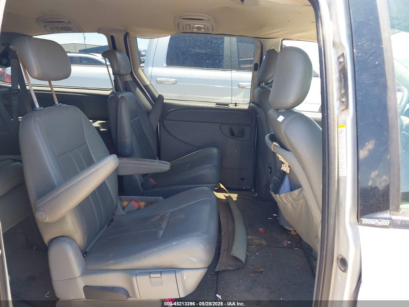 2005 Dodge Grand Caravan Sxt VIN: 2D4GP44L65R443257 Lot: 45213396