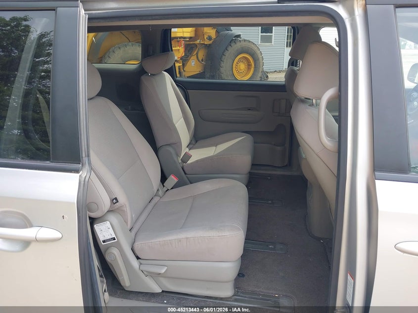 2017 Kia Sedona Lx VIN: KNDMB5C1XH6218405 Lot: 45213443