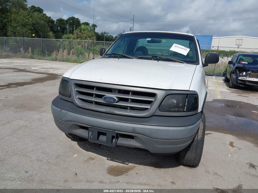 2002 Ford F-150 Xl/Xlt VIN: 1FTRF18W02NC02332 Lot: 45213532