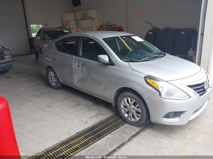 2016 NISSAN VERSA 1.6 SV